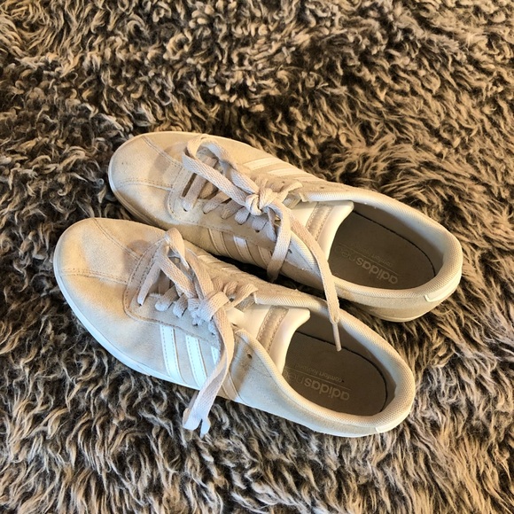 Adidas Neo Lifestyle Sneakers - Picture 3 of 3